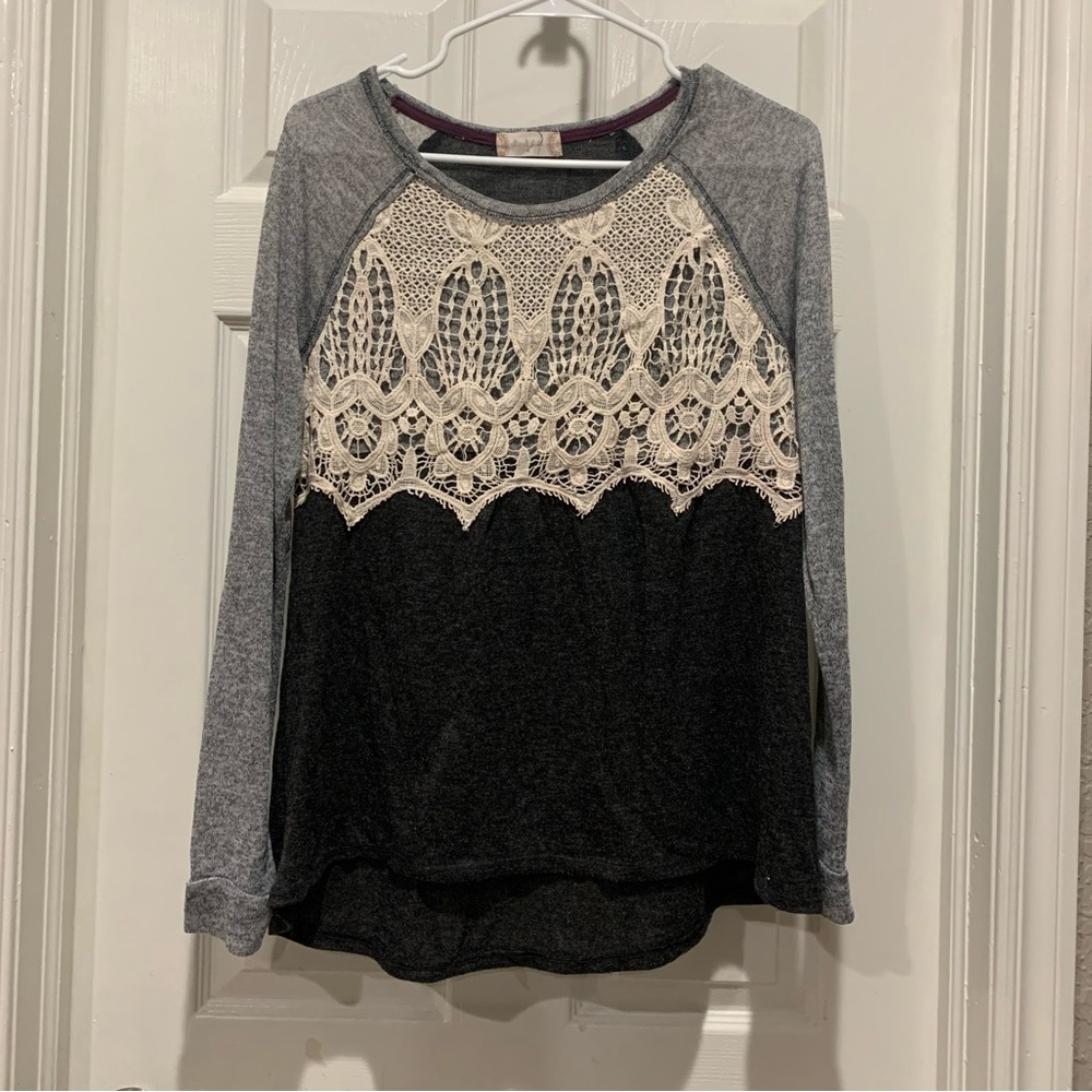 altar’d state grey and black sweater blouse